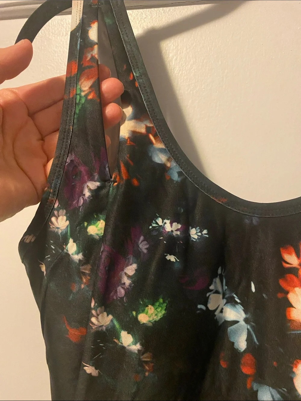 Nine West Active Black Floral Sports Bra - 4 way stretch - size Medium